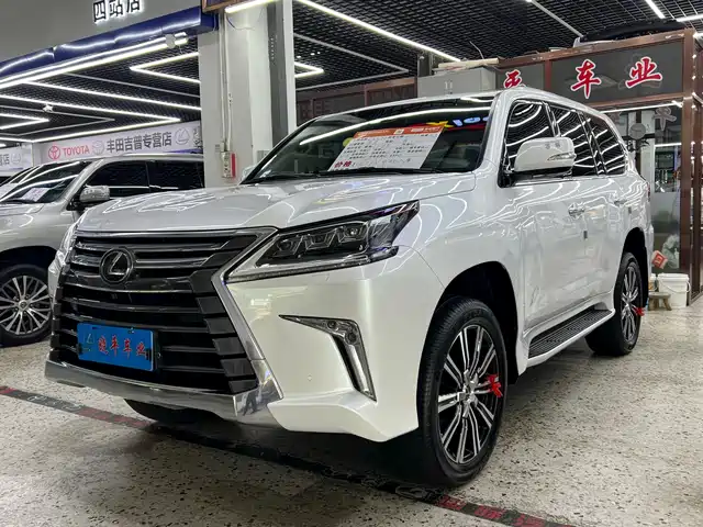 LEXUS  LX 2020