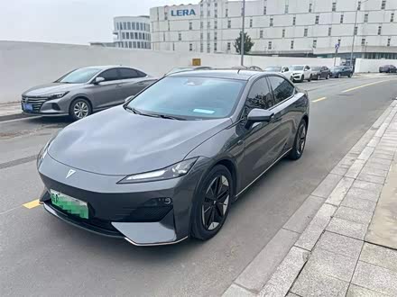 深蓝SL03 2022款 1.5L 1200增程版