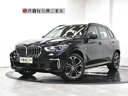 宝马X5 2022款 改款 xDrive 40Li 尊享型M运动套装