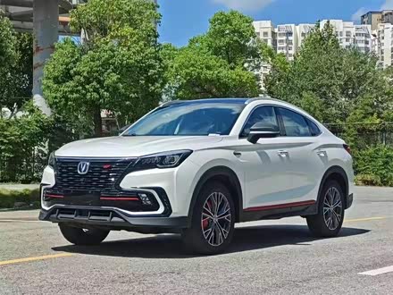 长安CS85 COUPE 2023款 1.5T DCT尊贵型