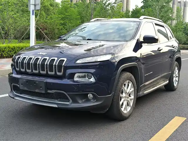 JEEP FREE LIGHT 2016