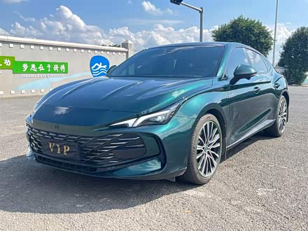 MG7 2023款 1.5T DCT至美豪华版