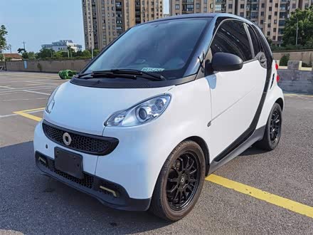 smart fortwo 2012款 1.0 MHD 硬顶标准版
