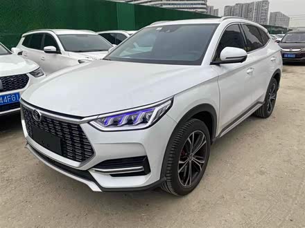 宋PLUS 2020款 1.5T 自动旗舰型