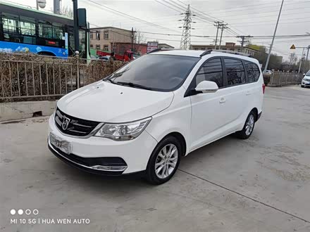 宝骏730 2016款 改款 1.5L 手动标准型 7座 国V