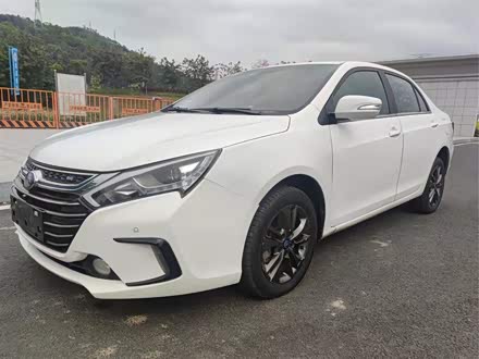 秦新能源 2018款 1.5T 智联精英型