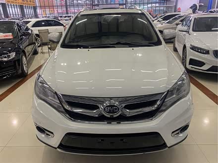 比亚迪S7 2015款 2.0T 升级版 自动尊贵型