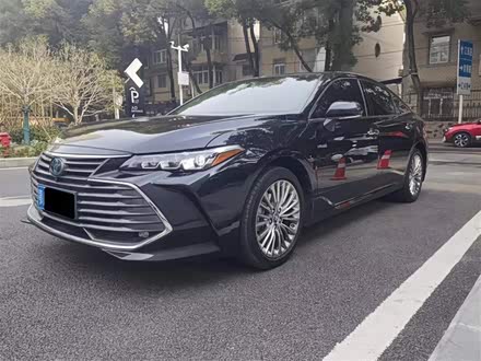 亚洲龙 2019款 双擎 2.5L XLE尊贵版 国V