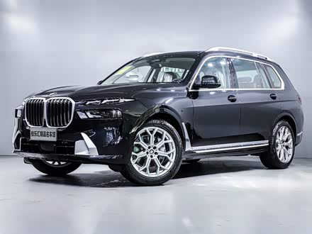 宝马X7 2023款 xDrive40i 领先型豪华套装
