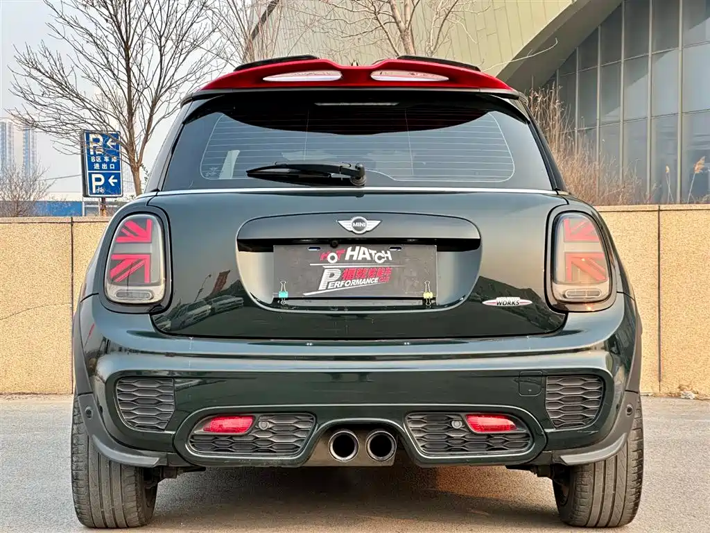 MINI JCW