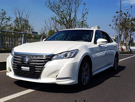 皇冠 2017款 2.0T 运动版
