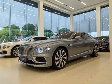 飞驰 2020款 6.0T W12 标准版