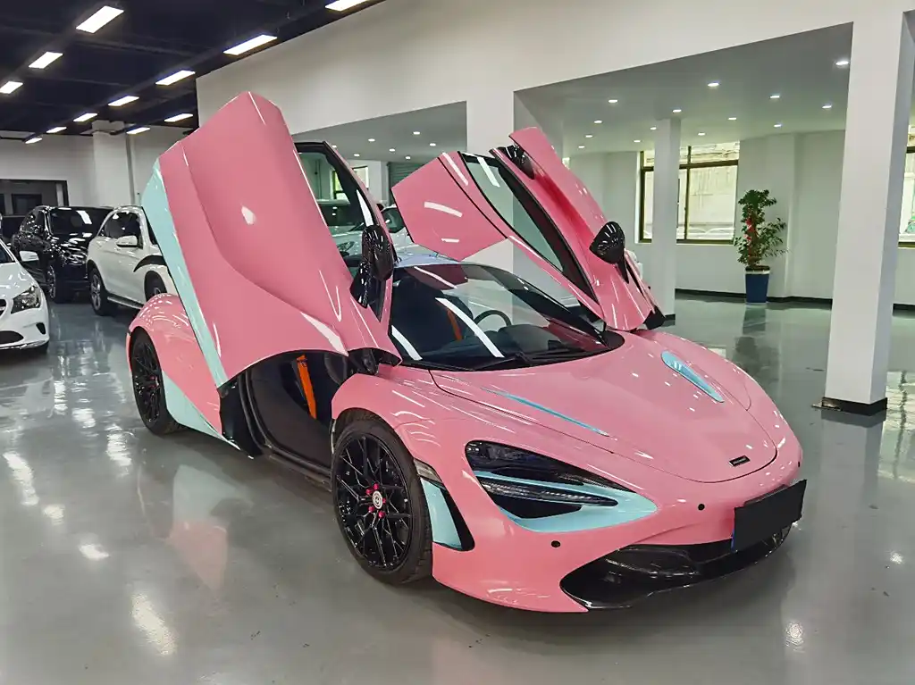 MCLAREN  720S