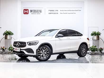 奔驰GLC轿跑 2023款 GLC 260 4MATIC 轿跑SUV