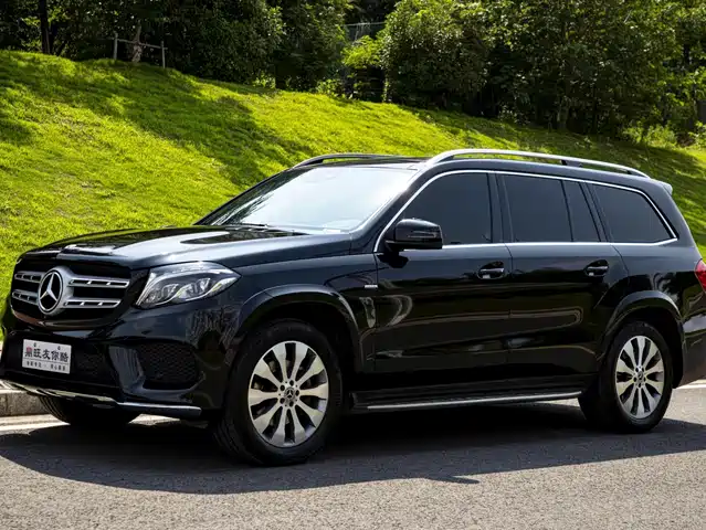 MERCEDES-BENZ GLS