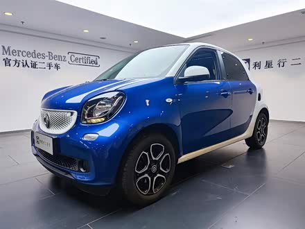 smart forfour 2018款 0.9T 66千瓦先锋版