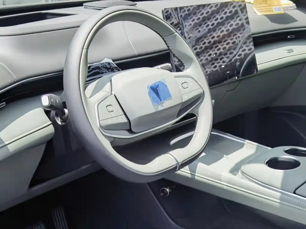 Changan Deepal DARK BLUE S07