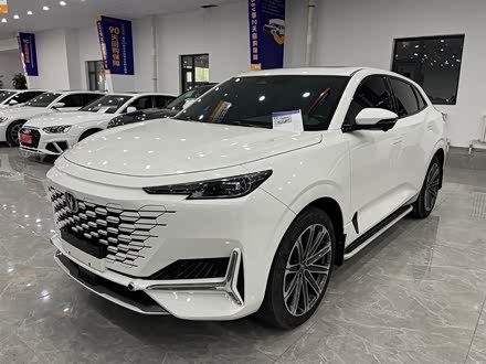 长安UNI-K 2021款 2.0T 全轮驱动尊贵型