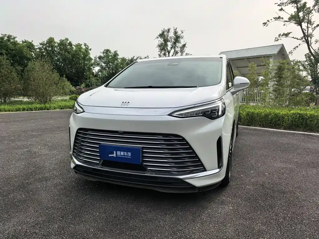 Век 2023 года, версия 2.0T с семью местами, улучшенная комплектация 25000 km 2023