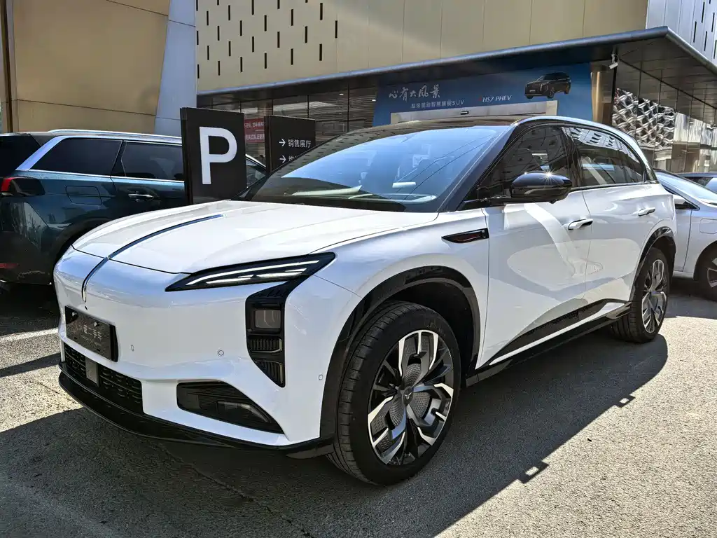 Hongqi HONGQI TIANGONG 08