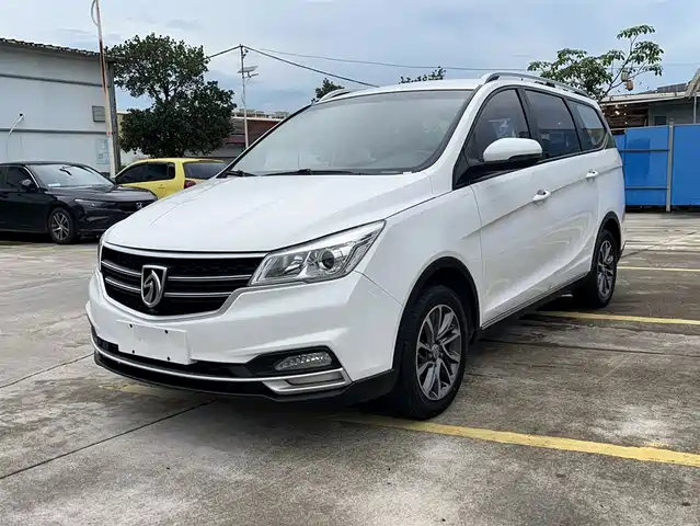 BAOJUN  730 2021