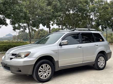 欧蓝德经典 2005款 2.4L 自动四驱豪华型