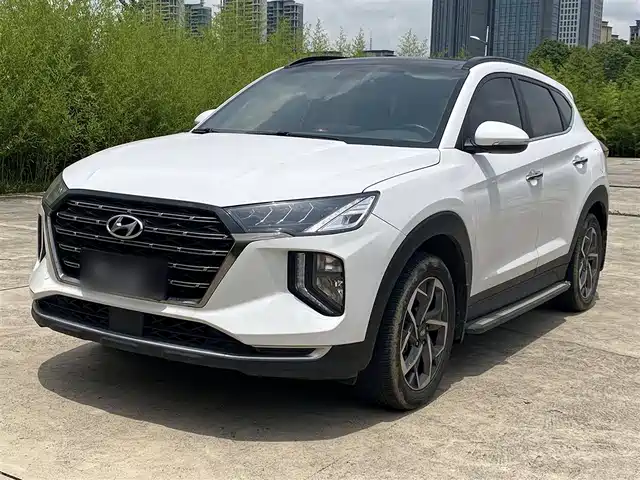 MODERN TUCSON 2021