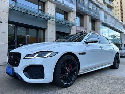捷豹XFL 2021款 XFL 2.0T P250 两驱精英运动版