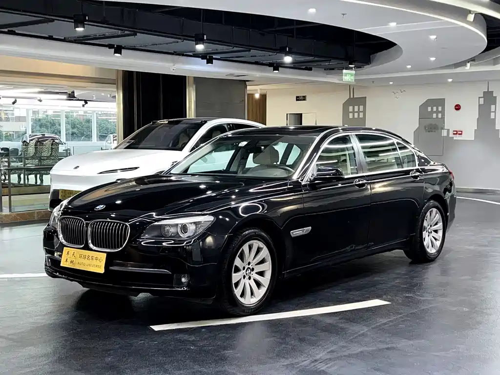 BMW 7 Series 2011