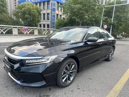 英仕派 2022款 260TURBO 精致版