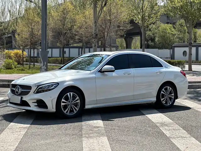 MERCEDES-BENZ  C CLASS 2020