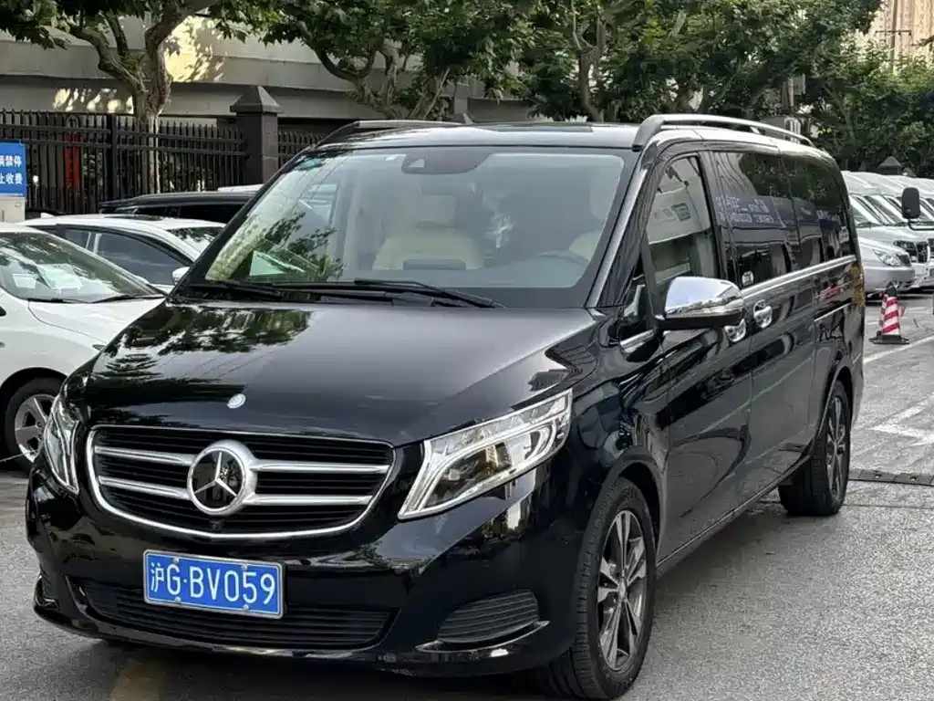 MERCEDES-BENZ V CLASS