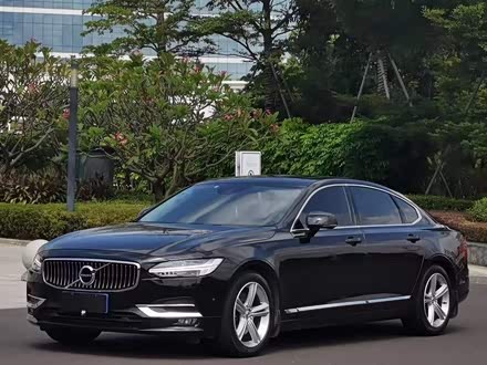 沃尔沃S90 2020款 T5 智逸豪华版