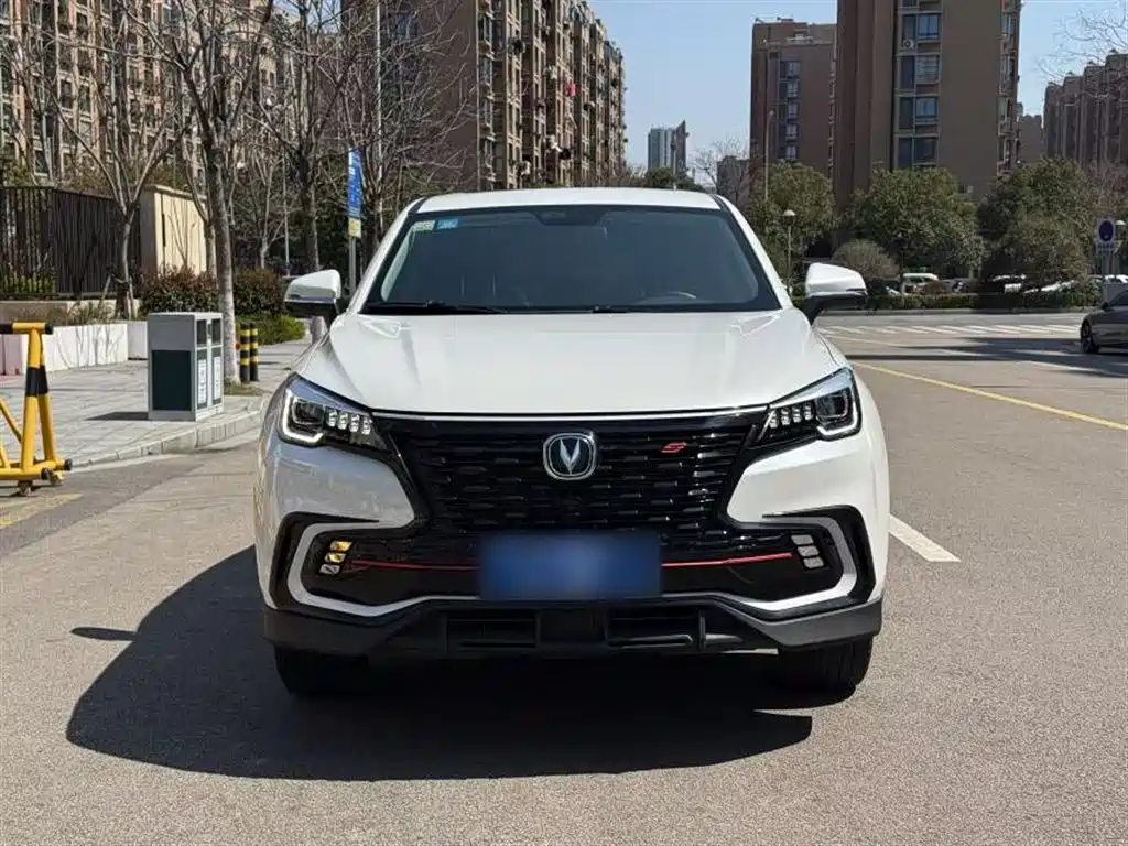 CHANGAN  CS85 COUPE