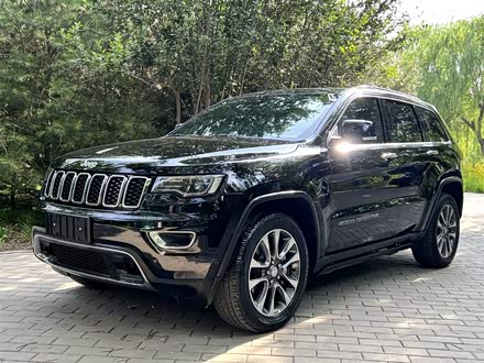 大切诺基进口 2017款 3.0L 舒享导航版