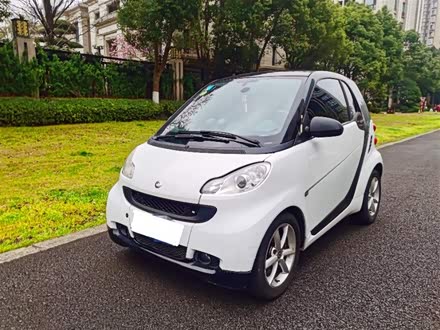 smart fortwo 2011款 1.0T 硬顶激情版
