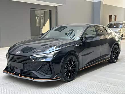 长安UNI-V 2022款 2.0T 领速版