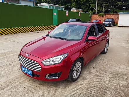 福睿斯 2015款 1.5L 自动时尚型