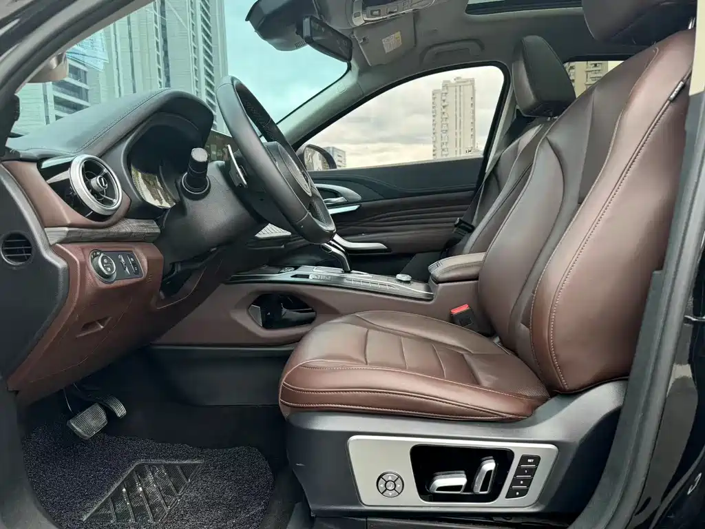 WEI PAI WEI BRAND VV7