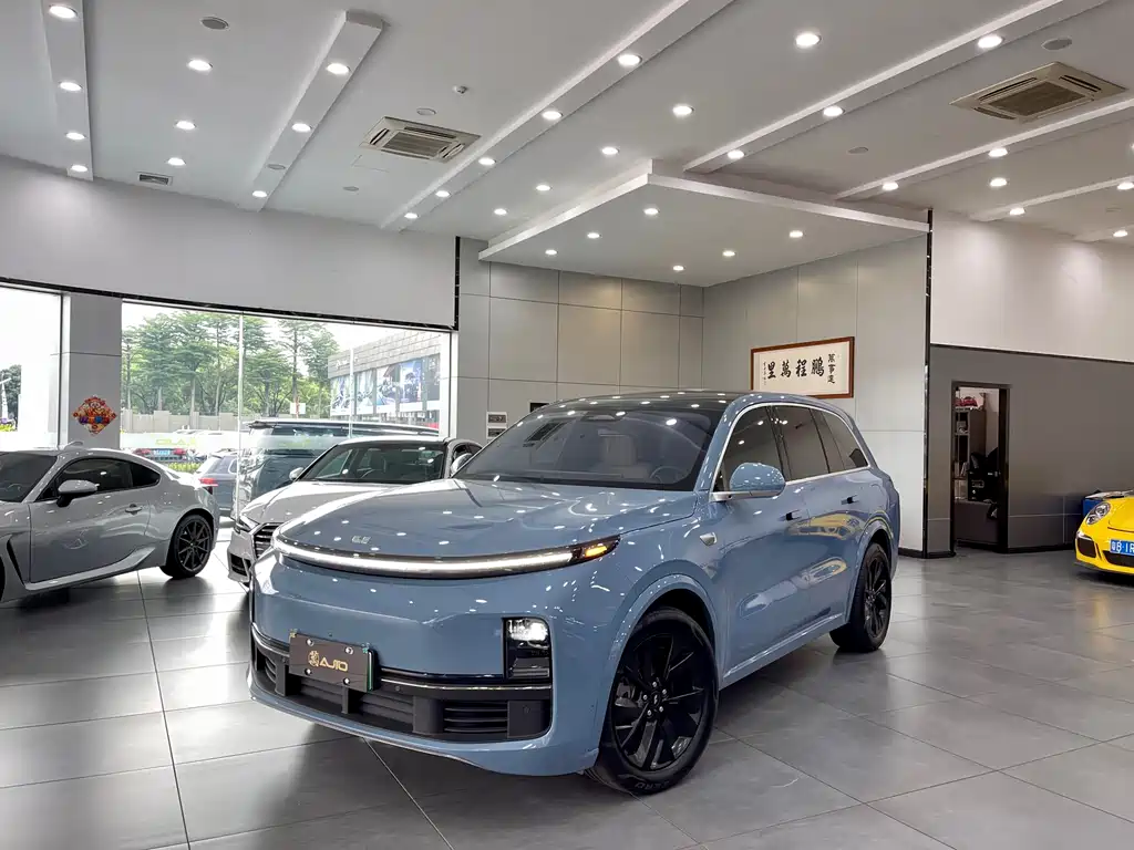Li Auto Li L8 2023