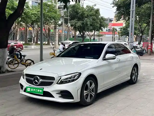 MERCEDES-BENZ  C CLASS