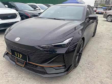 长安UNI-V 2022款 1.5T 运动版