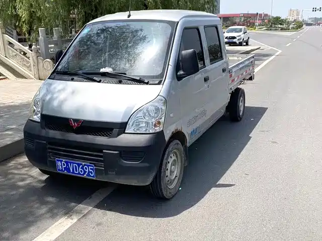 WULING AUTOMOBILE WULING RONGGUANG SMALL CARD 2018