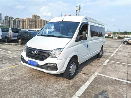 上汽大通MAXUS V80 2018款 2.5T 6挡手动傲运通长轴中顶7/10座