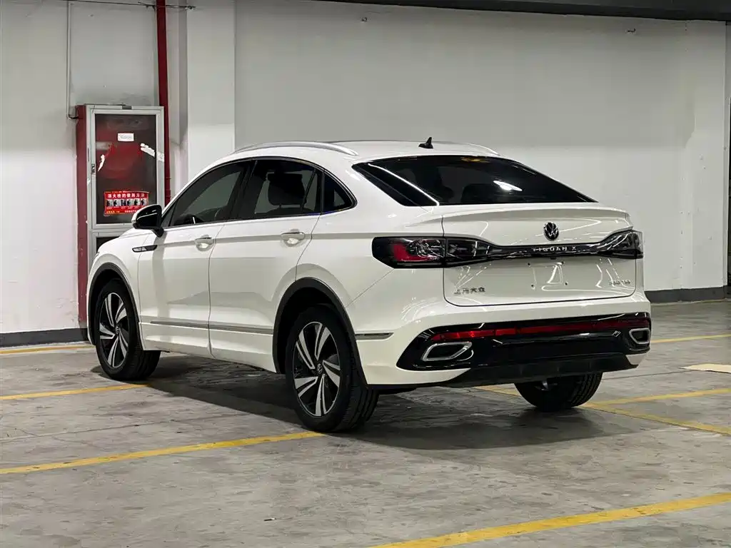 Volkswagen Tiguan X X 2022 330TSI