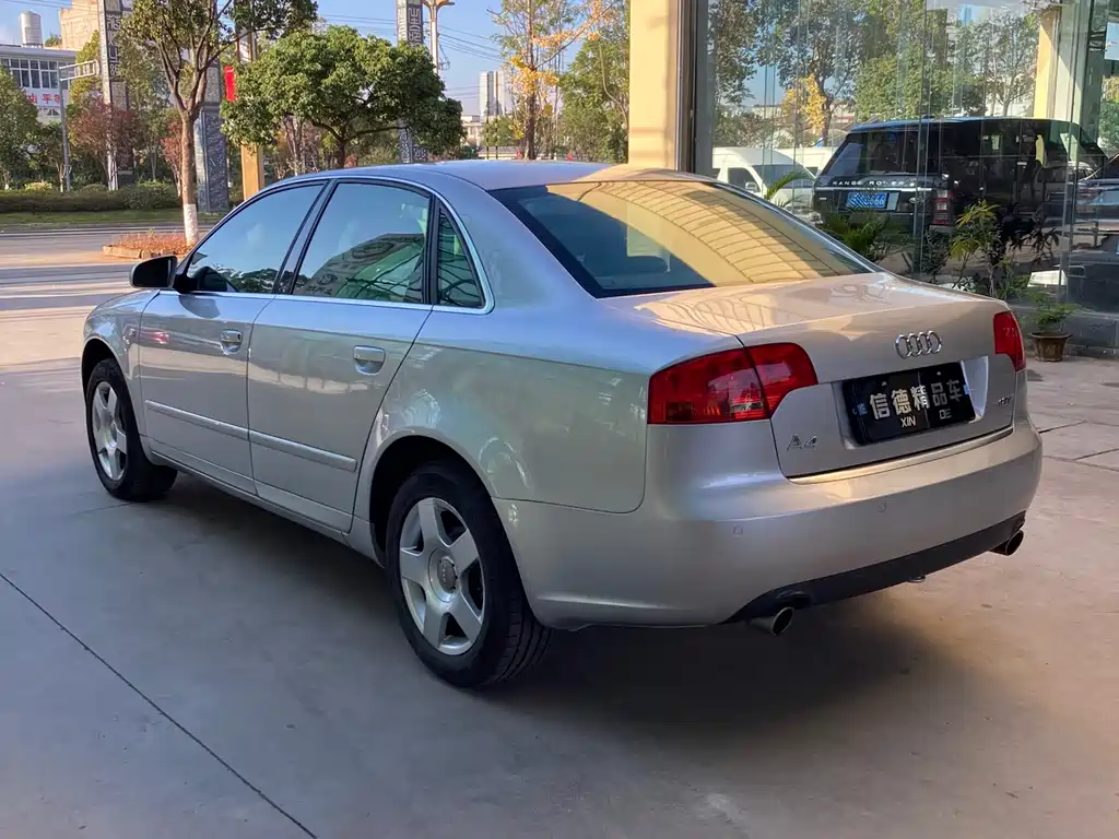 Audi A4 2007 1.8T AT