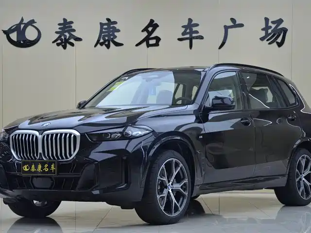 BMW  X5 2025