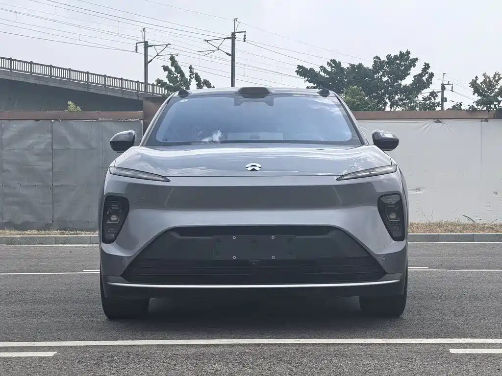 NIO NIO ES8