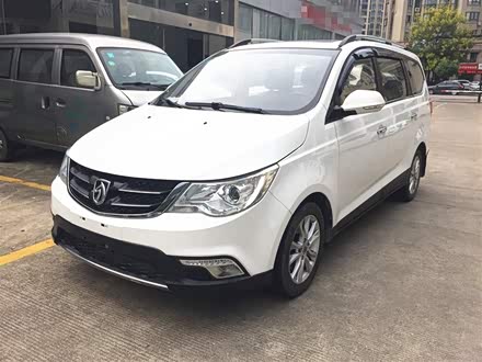 宝骏730 2014款 1.5L 手动标准型 7座