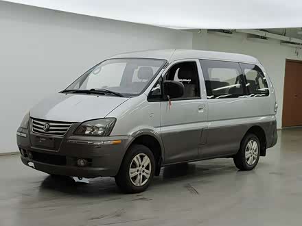 菱智 2015款 V3 1.5L 7座豪华型